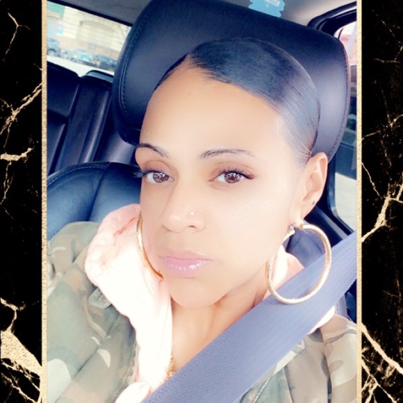 Meet your Posher, Tiffany - Picture 10 of 10